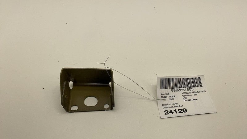 1867815 00 B 2024-2025 Tesla Cybertruck Mounting Support Mount Bracket 1867815-00-B