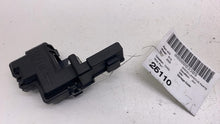 ⭕ 2025 Rivian R1S Battery Connector Terminal Connection Fuse Box PT00633160-B