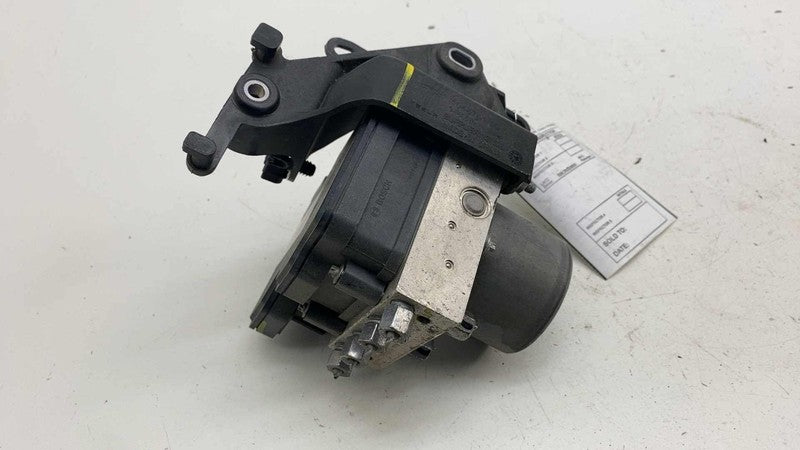 ⭕ 17-23 Tesla Model 3 Anti-Lock Brake System ABS Pump Module Unit 1044