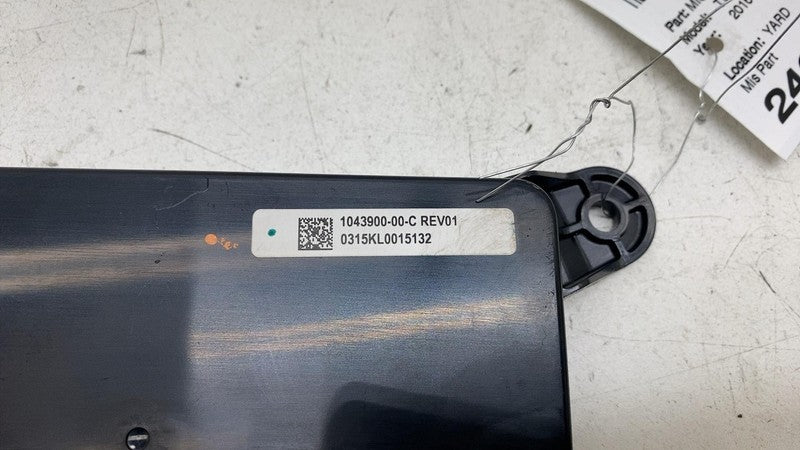 104390000C ⭕ 2016-2020 Tesla Model X Rear Body Chassis Control Module BCM TSTD 1043900-00-C