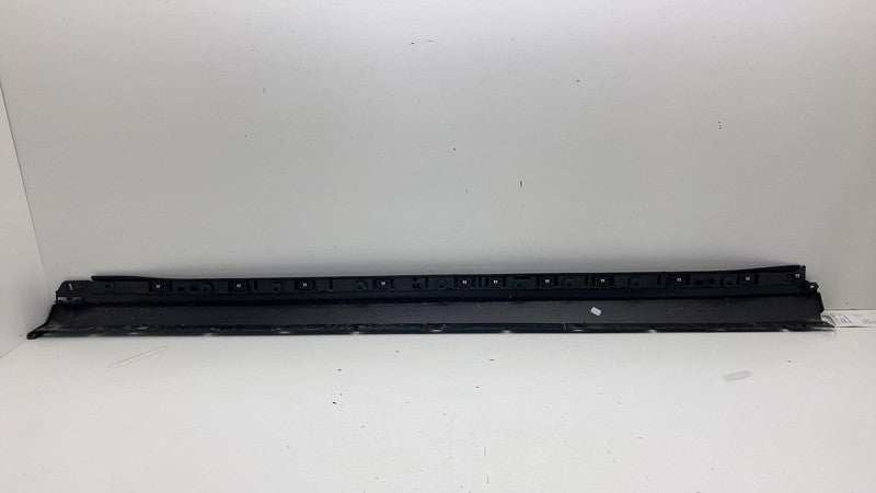 9Y0853752 ⭕ 2019-2024 Porsche Cayenne Passenger Side Rocker Panel Molding Right 9Y0853752