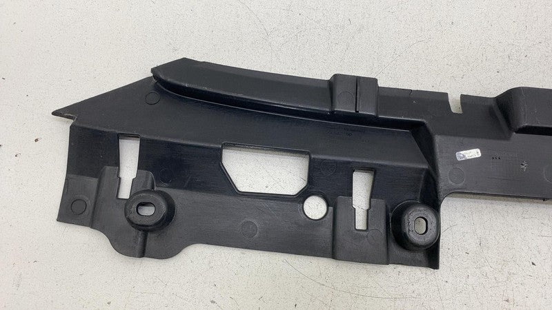 4KE 807 082 ⭕ 2019-2023 Audi E-Tron Radiator Lower Sight Shield Support Cover 4KE807082