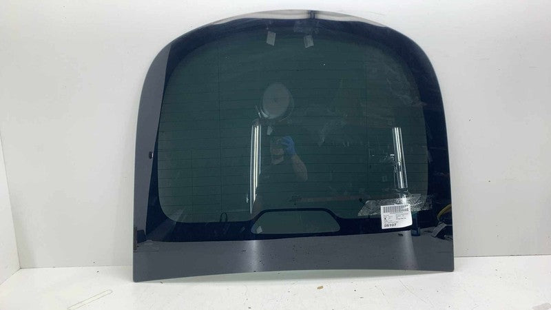 Back Glass/window TESLA MODEL Y 24