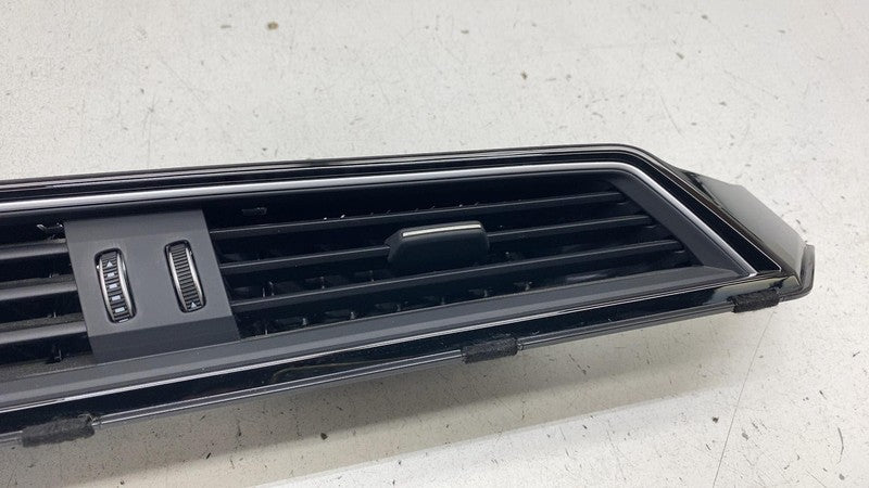 ⭕ 19-23 Audi E-Tron Quattro Dash Dashboard Center A/C Air Vent Grille 