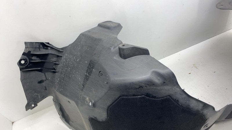 ⭕ 18-23 Tesla Model 3 Front Right Wheel Fender Liner Splash Shield 108