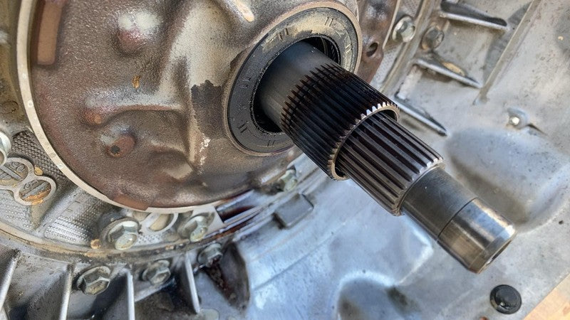 0C8300037 2011-2014 Porsche Cayenne Automatic Transmission Assembly A/T 4.8L Non-Turbo AWD