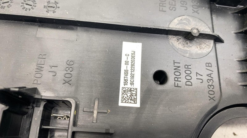 156745500C ⭕ 2017-2023 Model 3 Left Low Voltage Controller Body Control Module 1567455-00-C
