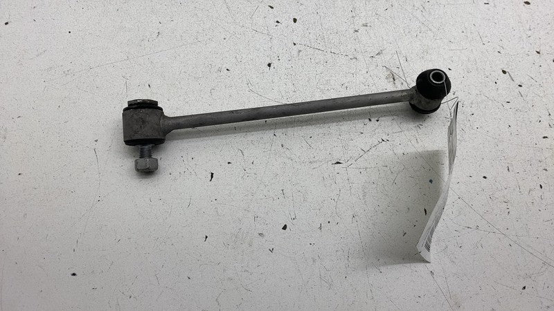 A 124 326 06 81 10-16 Mercedes Benz E350 E-Class Rear Right Stabilizer Sway Bar Link A1243260681
