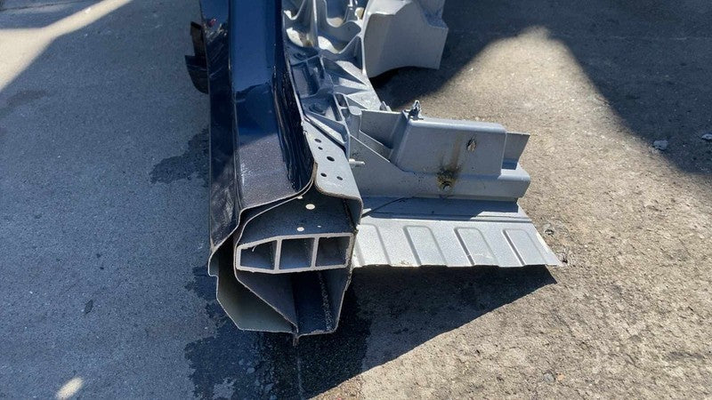 ⭕2020-2024 Tesla Model Y Rear Right Quarter Panel Structural Cutout RH