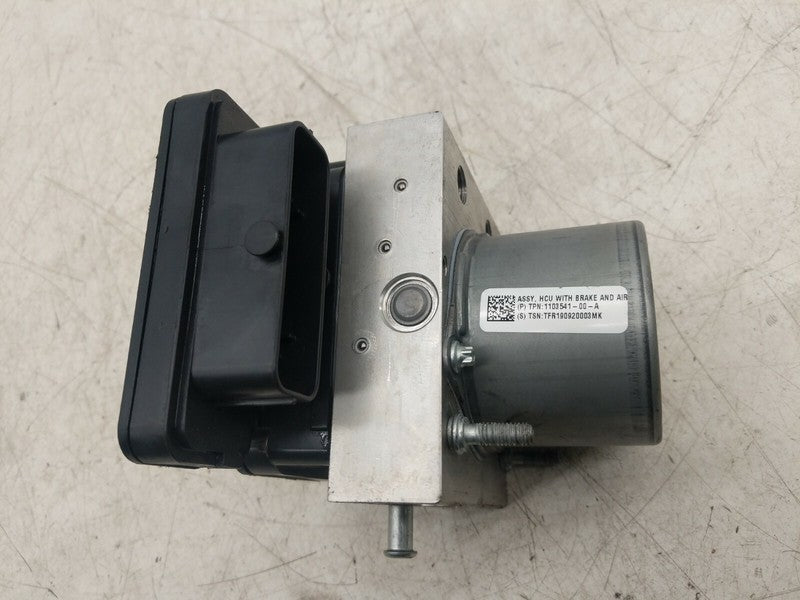 1044745 00 B ⭕ 2017-2023 Tesla Model 3 M3 Anti-Lock Brake System ABS Pump Module 1044745-00-B