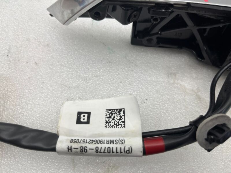 1110778-98-H ⭕ 2017-2020 Tesla Model 3 Passenger Side Exterior Rear View Door Mirror Right RH