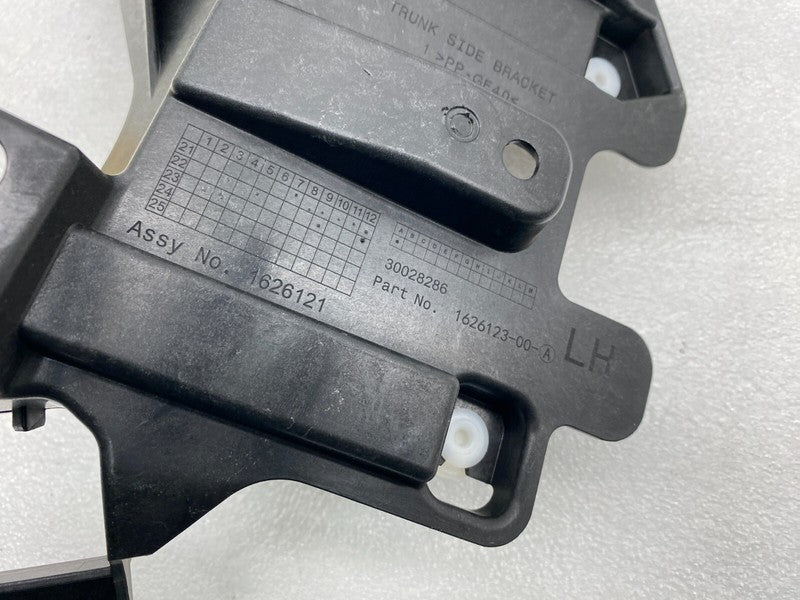 1626123 00 A ⭕ 20-24 Tesla Model Y Driver Side Trunk Trim Support Bracket Left 1626123-00-A
