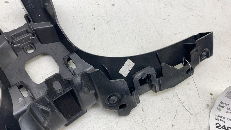 ⭕2016-2020 Tesla Model X Rear 2nd Row Seat Lower Rear Decorative Podiu