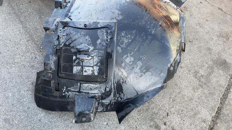 A 166 884 11 22 2016-2019 Mercedes-Benz GLE350 Front Inner Fender Liner Splash Guard Shield Left