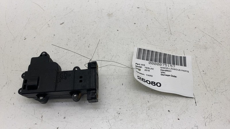 ⭕ 16-24 Model X Front Left Door Pop Actuator Control Unit Module LH 10