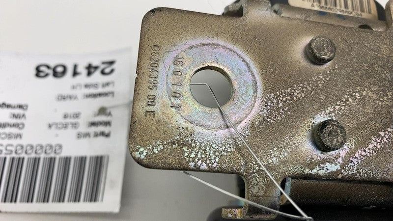 1668602986 ⭕ 16-19 Mercedes-Benz GLE350 Rear Driver Side 2nd Row Seatbelt Left A1668602986