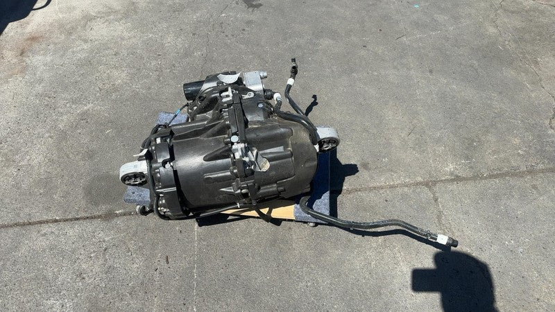 ⭕ 2024-2025 Tesla Cybertruck Front Electric Drive Unit Dual Motor 1930