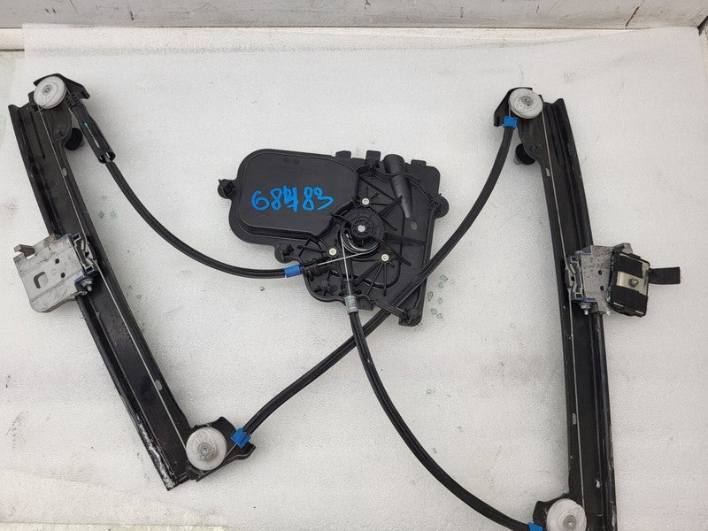 ⭕ 17-23 Model 3 Front Passenger Side Window Regulator & Motor Right 10