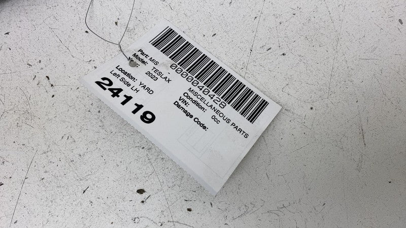 110513200F ⭕ 21-24 Tesla Model X Rear Left Plastic Spine Racetrack Trim Panel 1105132-00-F