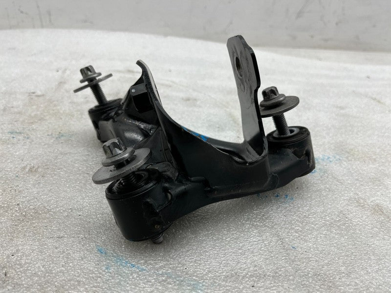1110232 00 C ⭕ 2017-2022 Tesla Model 3 Y Front Right Side Drive Unit Motor Mount 1110232-00-C