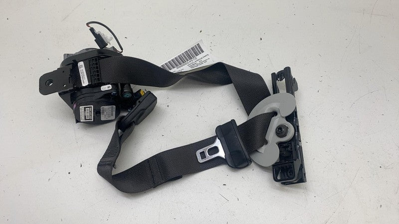 106813001B ⭕ 2017-2023 Tesla Model 3 Front Right 1st Row Seat Belt & Retractor 1081279-01-F
