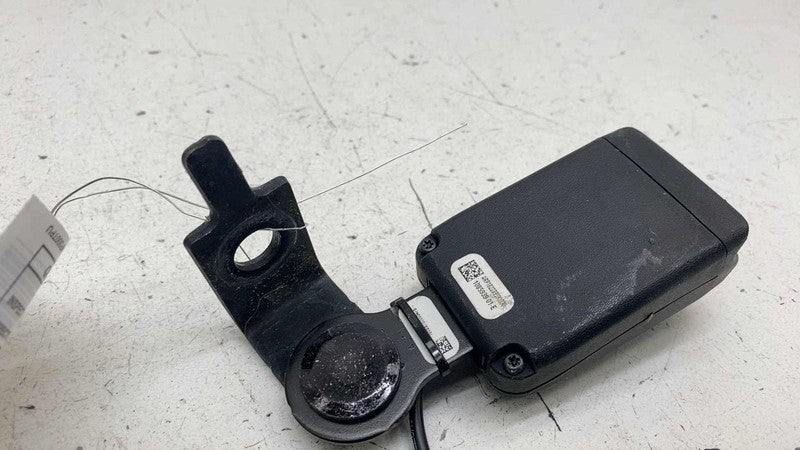 ⭕ 17-23 Model 3 Rear Driver Side 2nd Row Seatbelt Buckle Black Left 10