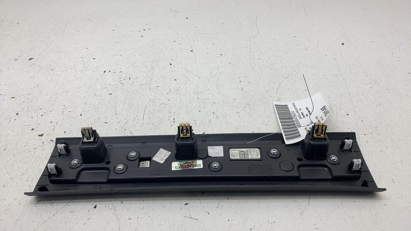 PT00219777 ⭕ 2022-2024 Rivian R1T Front Right Door Sill Scuff Plate Trim Cover PT00219777