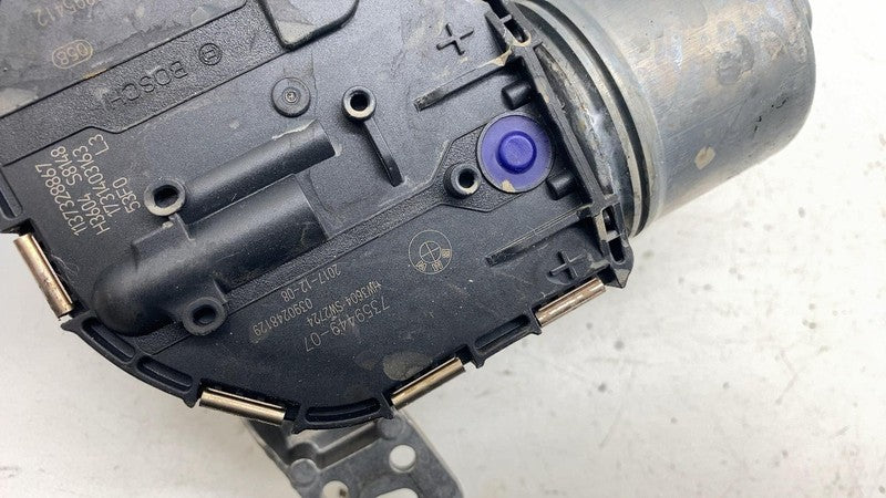 ⭕ 2018 BMW i3 I01 Driver Side Windshield Wiper Motor w/ Bracket Left 1