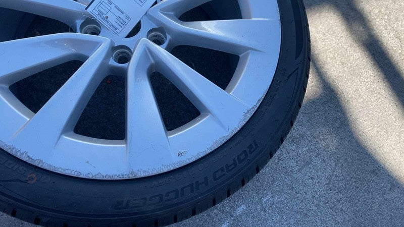 ⭕ 20-23 Model 3 Wheel Rim 19x8.5" +40MM w/ Hugger Tire 235/40 R19 1044