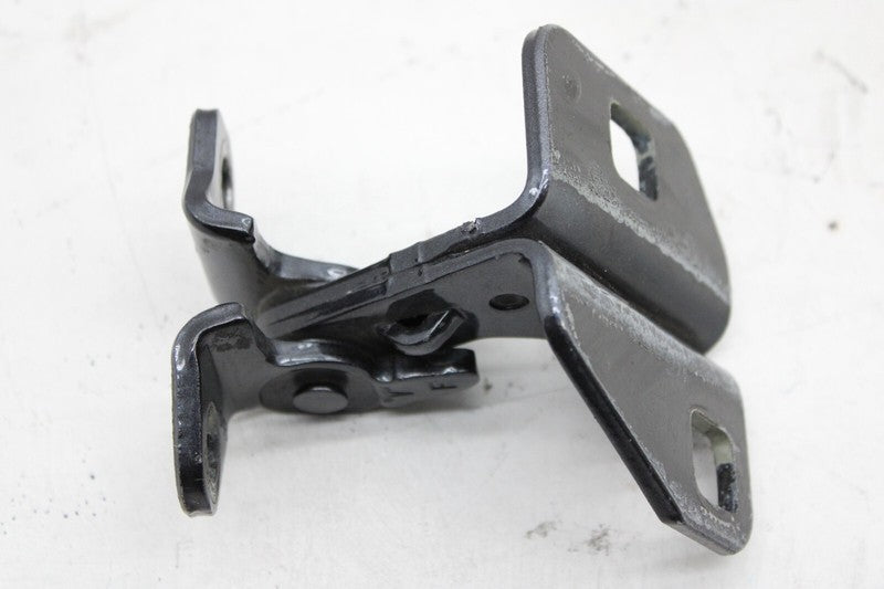 1120038 ⭕ 12-20 Model S Front Passenger Lower Door Hinge Closure Assist Right RH 1120038
