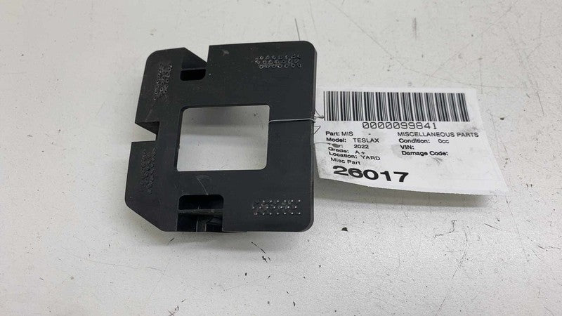 ⭕ 2021-2025 Tesla Model X MX Rear Driver Side Fascia Bracket Left 1616
