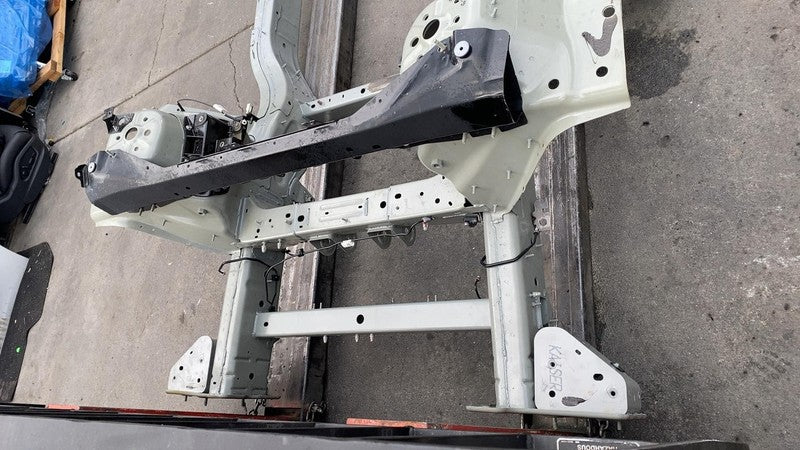 PT00031673D ⭕22-24 Rivian R1T R1S Chassis Main Suspension Body Frame Substructure