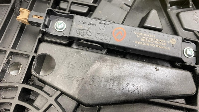 2022-2024 Kia EV6 Front Passenger Door Window Regulator & Motor + Carr