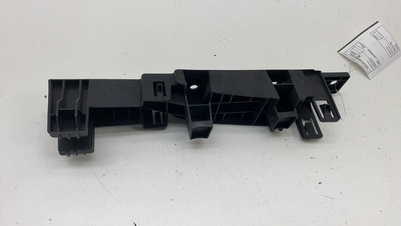 ⭕ 20-23 Model Y Rear Passenger Side Trunk Rub Bracket Holder Right 155
