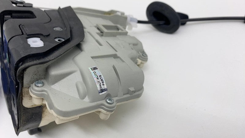 9Y1 837 016 A ⭕ 2019-2025 Porsche Cayenne Front Right Door Lock Latch Actuator OEM 9Y1837016A