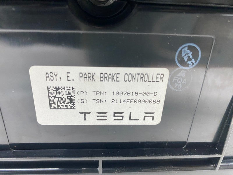 1007511 00 A ⭕ 12-20 Model S Trunk Liftgate & Park Brake Module 1007511-00-A / 1007618-00-D