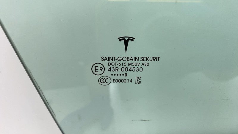 E9 43R-004530 2017-2020 Tesla Model 3 Front Passenger Door Window Glass Right RH (Single Pane)