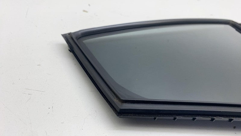 ⭕ 2018-2023 Subaru XV Crosstrek Rear Passenger Side Door Corner Vent Glass Right