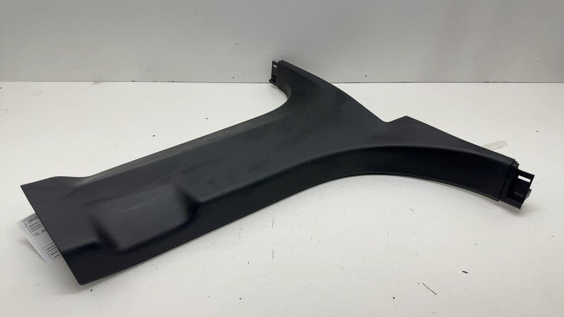 PT00001372 ⭕ 22-24 Rivian R1T Passenger B-Pillar Lower Trim Cover Panel Right RH PT00001372