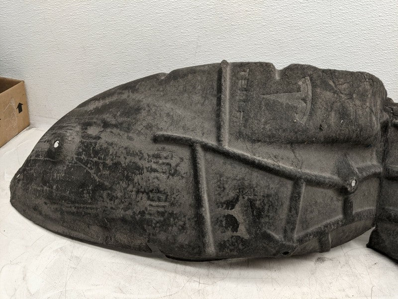 1081586-00-B 17-23 Model 3 Rear Right Wheelhouse Fender Arch Liner Splash Shield 1081584-00-C