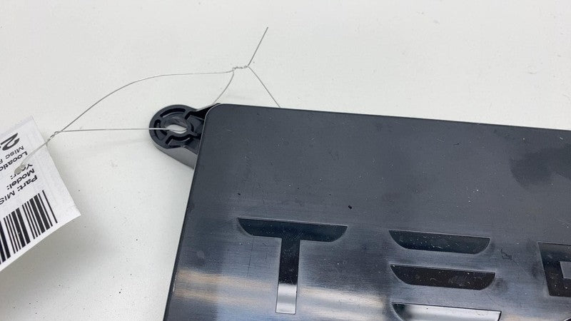104390000E 2016-2020 Tesla Model X Rear Body Chassis Control Module BCM Computer TSTD Assy