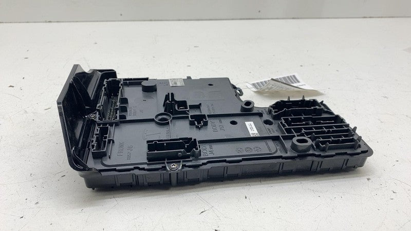 ⭕24-25 Model 3 Front Right Frunk Low Voltage Body Controller Module 18