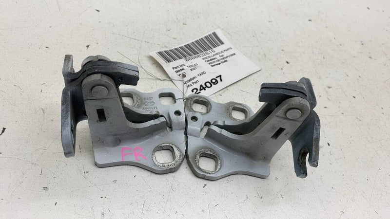 ⭕ 2017-2023 Tesla Model 3 Front Right Door Upper & Lower Hinge Closure Assist RH