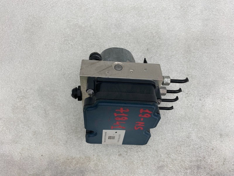 103779700D ⭕ 12-20 Model S Anti-Lock ABS Brake Pump Hydraulic Control Module 1037797-00-D