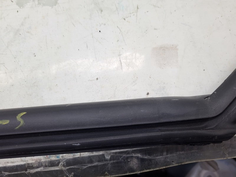 ⭕ 21-25 Tesla Model S Rear Driver Side Primary Body Seal Closure Left 