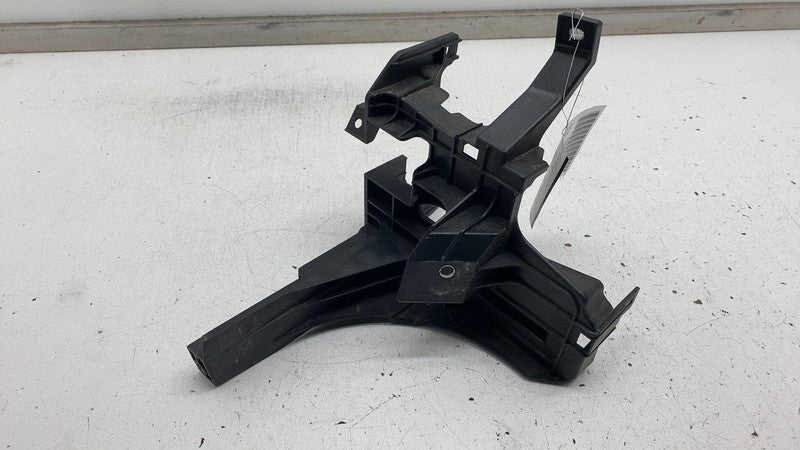 ⭕ 2017-2020 Maserati Levante Fuse Relay Junction Box Support Bracket 6