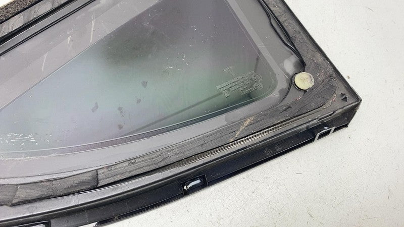 ⭕ 2021-2023 Tesla Model X Rear Driver Side Window QTR Quarter Glass 1/