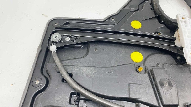 ⭕ 2017-2025 Chrysler Pacifica Rear Left Door Window Regulator & Motor 