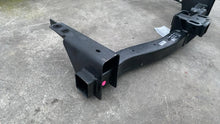 ⭕ 18-21 Lincoln Navigator Rear Bumper Trailer Towing Hitch Rail JL1A-19D534-AC