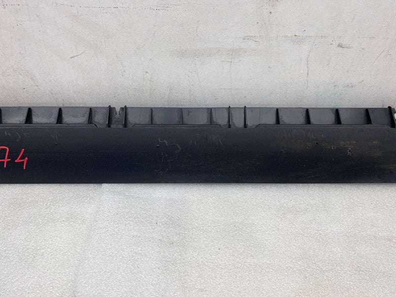 1497741 00 B ⭕20-23 Model Y Left Side Skirt Rocker Molding Panel Carrier Bracket 1497741-00-B